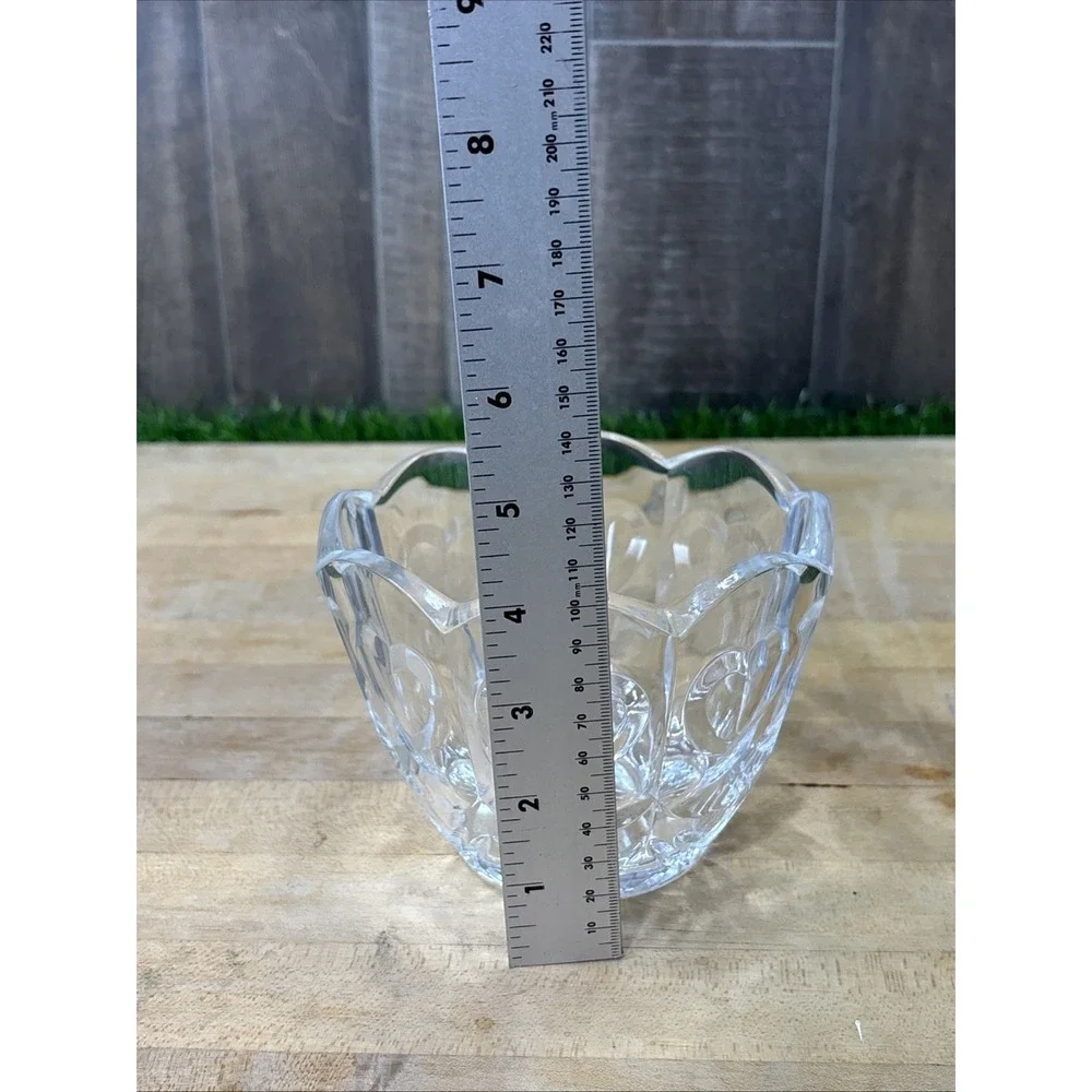 Vintage 5th Avenue Crystal LTD Lead Crystal Heart Scalloped Bowl Candy Dish